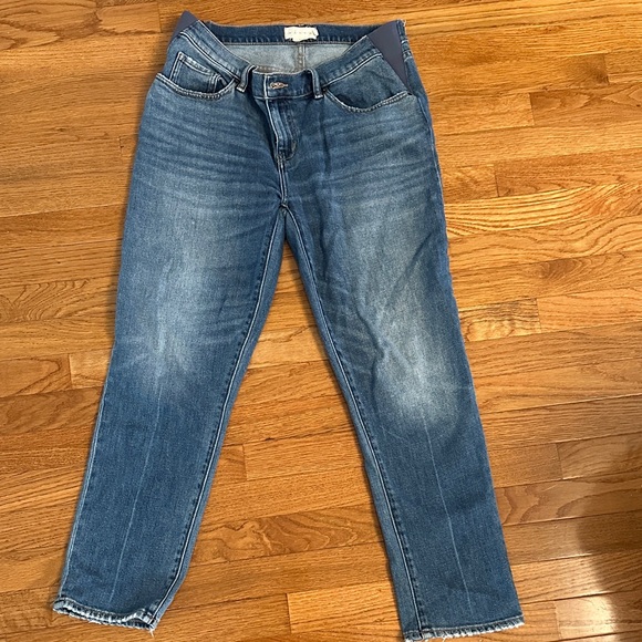 Hatch Denim - Hatch Women's Straight Leg Jeans in Medium Blue Wash